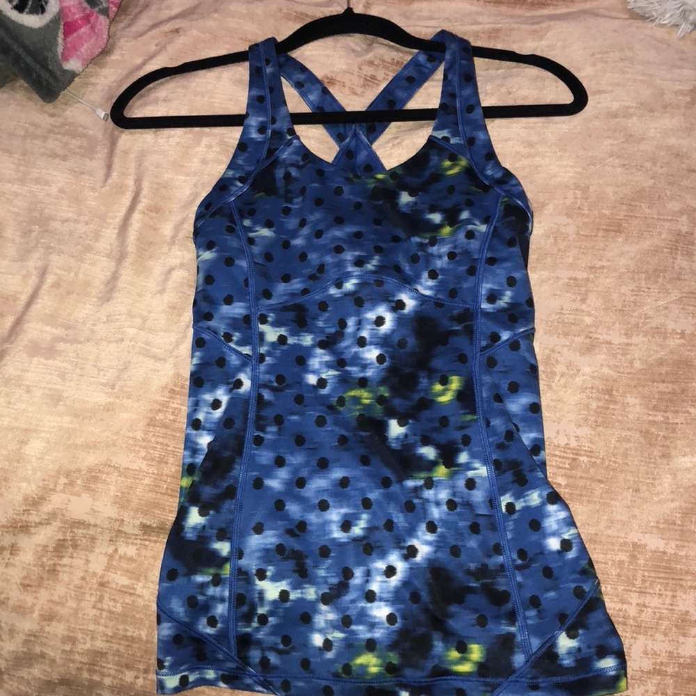 Lululemon tank top